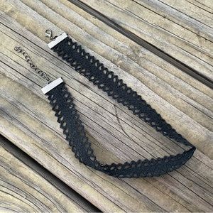 NEW Renda Black Choker - Necklace